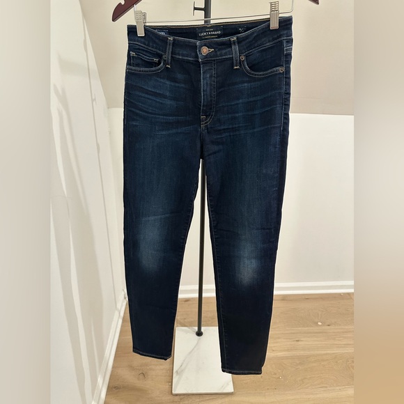 Lucky Brand Dark Wash Jeans - Picture 1 of 2
